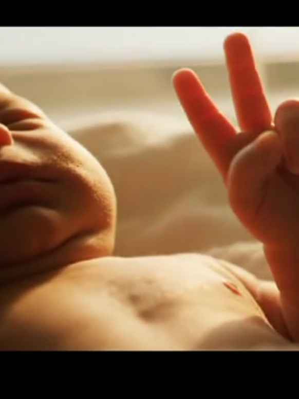 First move after birth sing victory baby #funny #ai #islamic #islamic_video 