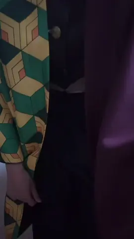 ダンス初心者が腰振ってるだけ #鬼滅の刃コスプレ #冨岡義勇コスプレ 