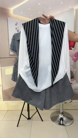 #phoidoxinh #fyp #outfit #phoido #thoitrangnu #yenshoplivereview #moingaymotoutfit #myoutfit #viralvideo #xuhuong2025 #phoidotrend #tiktokviral #phoidoxinh #thinhhanh #xuhuong #setboxinh 