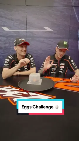 We told you they would be back 😂🤦‍♂️ Who will win the #EggsChallenge? 🥚 #Aprilia #BeARacer #MotoGP #MarcoBezzecchi #MB72 #LorenzoSavadori #LS32 #SimplyTheBez #Motorsport #Racing #SportsOnTikTok #TikTokMotori #game #challenge @MotoGP™ 