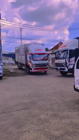 Anh còn thấy xe nào đẹp hơn vậy nữa không ạ ? #khanhxetai #jacn900e5 