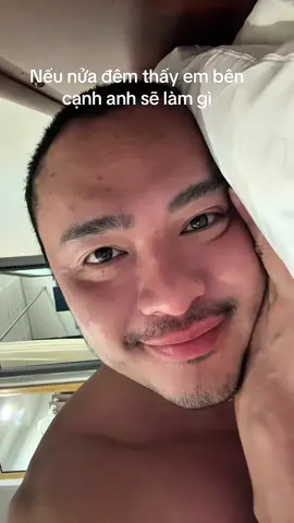 @Khuyến Dương em mà gặp chị ha..... Tới công chuyện