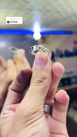 Replying to @Mano tiktok 𝐈𝐐𝐑𝐀 𝐑𝐢𝐧𝐠💍 #jsgoldsmith💍 #peshawar💍 #urduskills #tarindingsong💍👑likefollow #tarindingsong💝💝 #fyp 