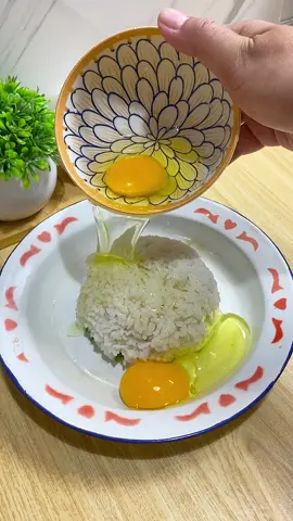 Bikin menu aka resto dari nasi sisa #cooking #resep #nasigoreng_satset #fyp 