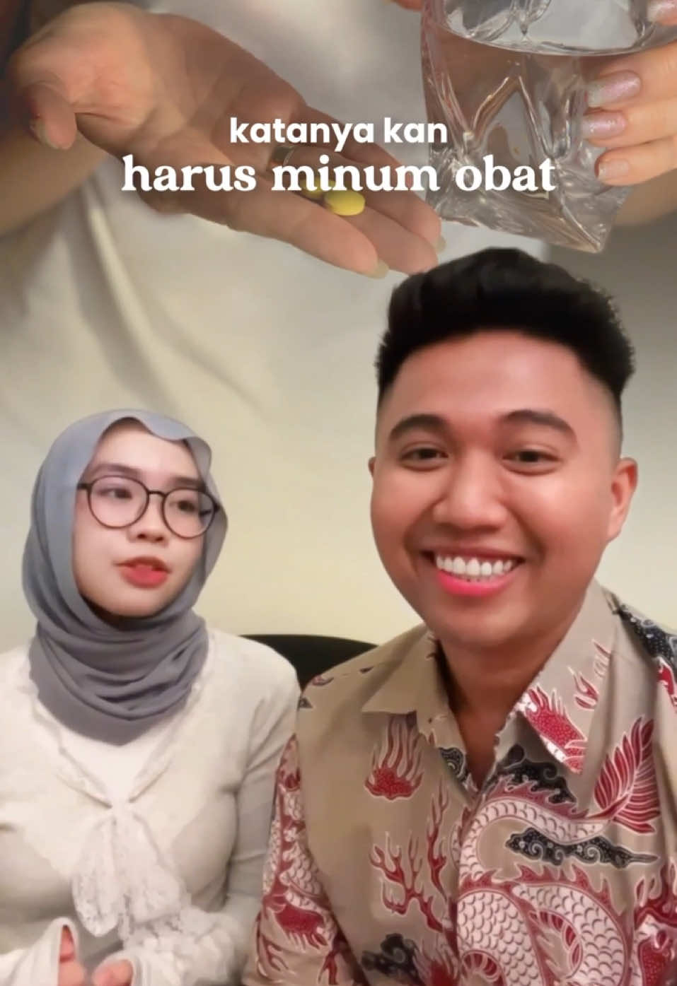 Kalau minum obat setelah makan harusnya diminum setelah suapan terakhir atau nunggu berapa lama?  Ada pertanyaan lagi kah? Tulis dikolom komentar. Follow aku dan vania winola untuk hal baik lainnya ✨ #VaniaWinola #rinaldinuribrahim 