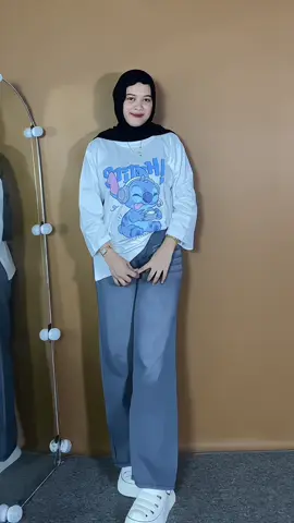 Spil klik👉🏻 @𝓐naaaaaa❤︎ 👈🏻 #outfitideas #ootdhijab 