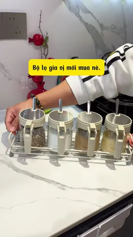 Hũ đựng kín đáo – Giữ gia vị luôn thơm ngon, không ẩm mốc!#giadung #giadungthongminh #giadungtienich 