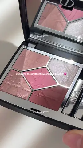 if you love them, Dior them ✨  Diorshow 5 Couleurs in 857 Rose Organza is such a dreamy eyeshadow palette🌷 #asmrsounds #softgirl #everydaymakeup #prettymakeup 