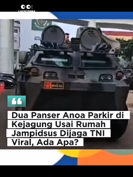 Dua panser Anoa milik TNI tiba-tiba parkir di Kejaksaan Agung! Kejadian ini muncul tak lama setelah hebohnya kabar rumah Jampidsus Febrie Adriansyah dijaga ketat oleh prajurit bersenjata. Meski Kejagung mengklaim ini hanya pengamanan rutin, publik tetap bertanya-tanya. Mengapa harus menggunakan kendaraan tempur di area sipil? Apakah ini hanya prosedur biasa, atau ada konflik yang lebih besar di balik tembok Kejagung? #Kejagung #TNI #PanserAnoa #Kontroversi #Jampidsus #KejaksaanAgung #Pengamanan