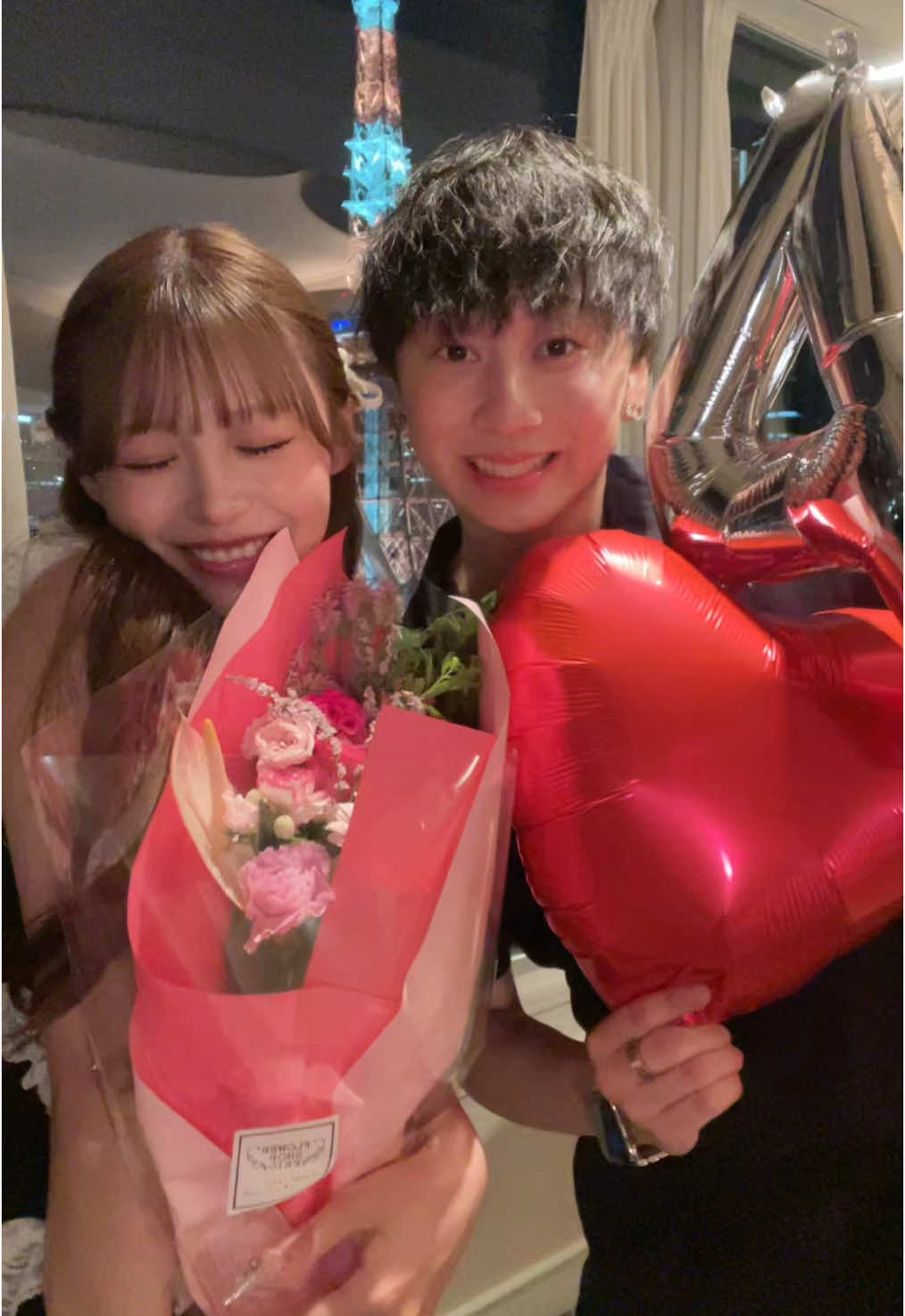 今日で復縁して4年目😭✨️ 小6から付き合って、高1で別れて、大学で再会出来たの本当に奇跡。#カップル #カップルの日常 