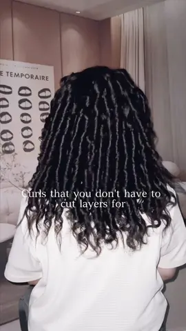 If you don’t want to cut up your nice long bundles get you some beach 🌊 #foryou #humanhair #bundles #hairstyle #wequeen #blackgirlmagic #flipover #quickweave #tiktokshop #BlackTikTok #fpy 