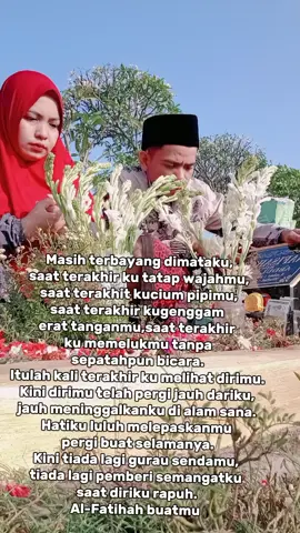 sudah tidah terasa 100 harinya adek ninggalin ayah dan mama...😭😭😭😭al-fatihah adek nafisah