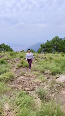#tiktoknepal🇳🇵 #fypシ゚viral #goviral #goodvibes #support #jamacho hiking time 