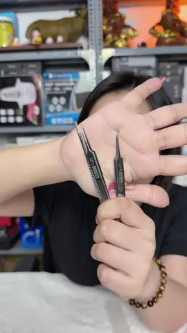 tìm được bộ nặn mụn siêu thích luôn Á