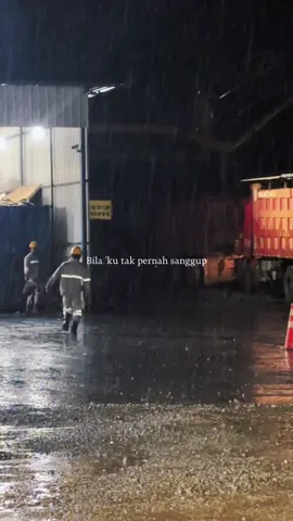 ini perintis bukan pewariss!!👊🏻👊🏻 #fyp #iwiphelmkuning #jubiriwip #sekuathatimu #safetyfirst 