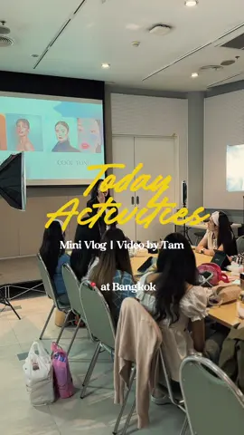 ไม่ใช่แค่งาน แต่คือ passion มีความสุขทุกวันที่ได้ลงมือทำ #worklife ##workvlog#makeup #personalcolor #Lifestyle 