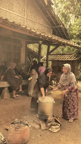 Suasana kampung ketika menghadapi bulan shafar   #nostalgia90an #buburshafar #vibesjamandulu #masalaluku #wisatamasalalu #nostalgia8090an #keindahandesaku #tahun2000 