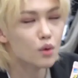 #traykids#bangchan#leeknow#changbin#hyunjin#han#felix#seungmin#jeongin#fyp#kpop#kpopfyp#viralvideos#trynottolaugh#tik_tok#foryou#straykids_han#skzcode#skztalker @Stray Kids 