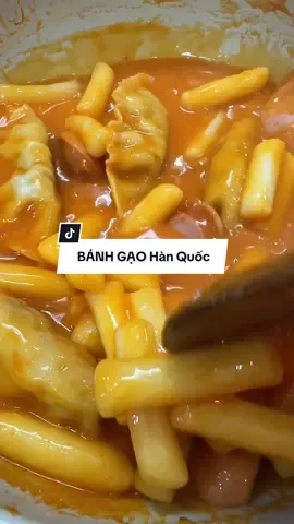 Đam mê đồ Hàn làm sao bỏ qua được cái món bán gạo cay này được #tokbokki #banhgaohanquoc #LearnOnTikTok #xuhuong #vairal #food 
