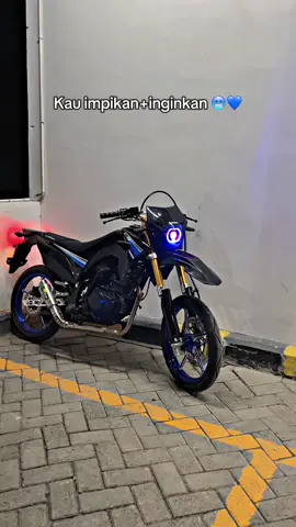 Warna biru emang ga pernah gagal jadi impian 🤩#surex #falmaa02 #xybca #cinematic #supermotoherex #blora24jam #trend #modifikasi 