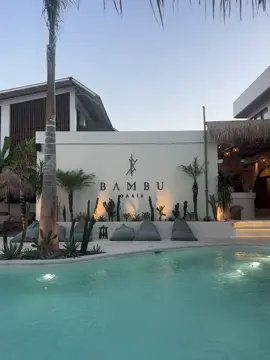 I don’t know if you can tell I’m obsessed with Bambu fitness in bingin🥰  • Huge gym space  • Pilates  • Spin • CrossFit  • Hyrox  • Mobility   And lots more  Recovery centre oasis  • Pool  • Sauna  • Three ice baths  • Spa  • Lounge area   If you’re in Uluwatu CHECK IT OUT  #uluwatu #bali #gym #GymTok #recovery #bambufitness #travel 