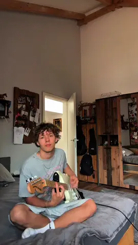 🎧 #guitar #mood #cover #24kgoldn 