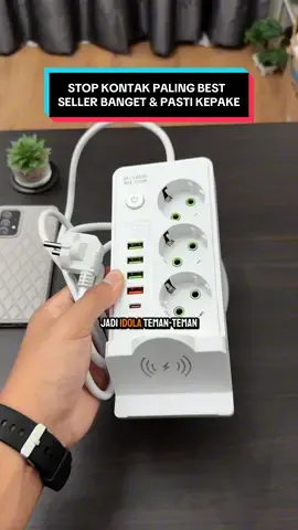 Stop Kontak Multifungsi Banyak Lubang Soket, USB & ada Wireless Chargingnya 😎 Pastinya kepake #stopkontak #stopkontakusb #colokanlistrik #fyp 