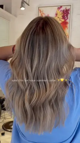 SUMMER ISNT OVER YET 💛✨😘 #chicagosuburbshairstylist #chicagohair #chicagohairstylist #onthisday 