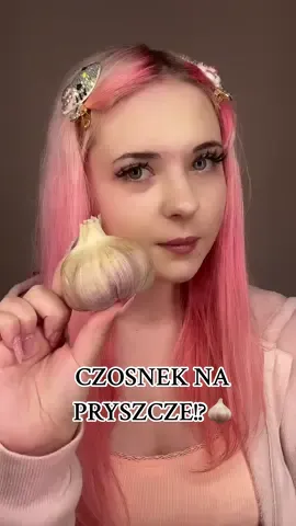 Kod zniżkowy na yesstyle:OLIWKAPINK1 Krem punktowy na pryszcze: 	•	Został wzbogacony o CICA REEDLE i wyciąg z czosnku dla działania antybakteryjnego i ochronnego. 	•	Zawiera AC Garlic AC, AHA i BHA dla efektu przeciwzapalnego i wygładzenia skóry. plastry punktowe na trądzik, które: 	•	Szybko i skutecznie łagodzą stany zapalne skóry, 	•	Zawierają ekstrakt z drzewa herbacianego i egzosomy czosnkowe o działaniu przeciwtrądzikowym, plastry punktowe na trądzik, które: 	•	Szybko i skutecznie łagodzą stany zapalne skóry, 	•	Zawierają ekstrakt z drzewa herbacianego i egzosomy czosnkowe o działaniu przeciwtrądzikowym, olejek oczyszczajacy z kwasem azelainowym skutecznie usuwa makijaz i zanieczyszczenia ze skóry. • Formuta z Cica Exosome zapewnia skórze intensywna i kojaca pielegnacje. Codzienny tonik w ptatkach z kwasem azelainowym pomaga kontrolowaó nadmiar sebum i wygtadzaó skóre. • Formuta z Cica Exosome zapewnia intensywna, kojaca pielegnacje skory. • Zapewnia delikatny efekt peelingu, wygtadzajac strukture skóry dzieki kwasom AHA, BHA, PHA, LHA. #YesStyle #yesstyleinfluencers #vt#vtcosmetics #skincarecoreano #cosméticacoreana #azelaicacid #VTxYesstyle