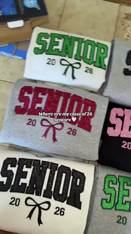 Where are my class of 2026 seniors 🤍🤍 #seniorsweatshirt #classof2026 #senioryear #seniorszn #senior 