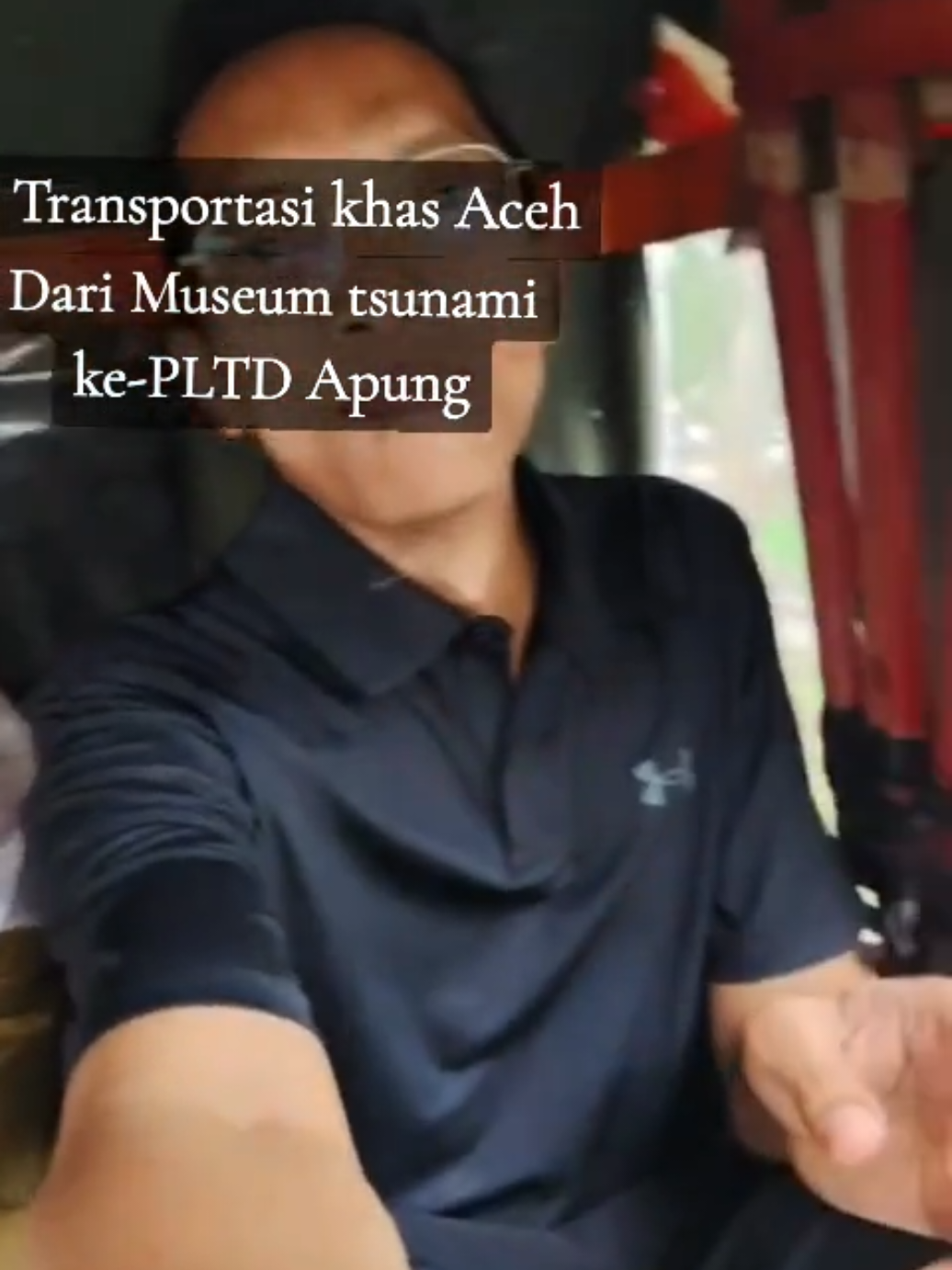 Transportasi khas Aceh Kami coba naik bentor dari Museums Tsunami ke PLTD Apung