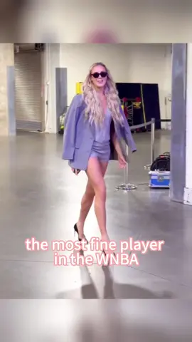 Why is Sophie Cunningham the most fined player in the WNBA #WNBA #2025 #sophiecunningham #usa #beauty #fyp #refs #caitlinclark