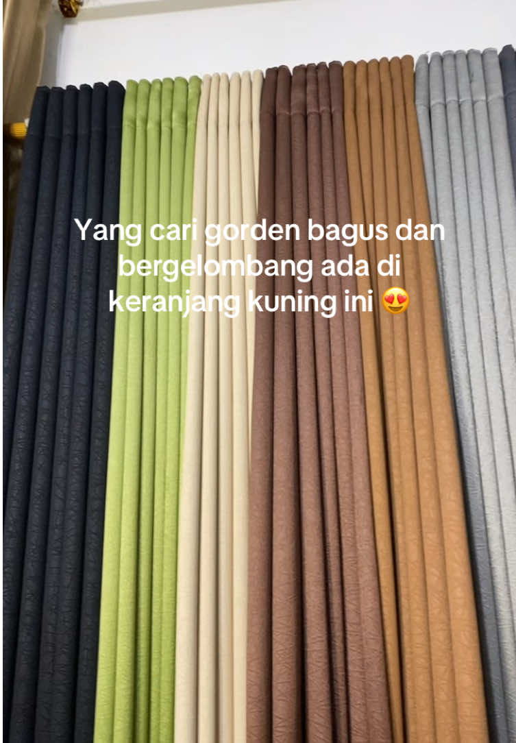 Gorden blackout premium ketebalan 95% tebal banget mana sudah bergelombang jugaa #gorden #gordenminimalis #gordenmurah #pyfツ #pyf 
