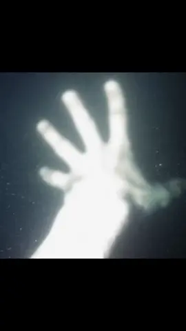 what this song feels like... #anxiety #nostalgiacore #electronicmusic #pastelghost♡ #pastelghost #crystalcastles #darkwave #dreamcore #olderbrothercore 