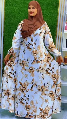 New dreses❤️#somalitiktok2022 #hafsazoncollction #available #somalitiktok12 #viralvideo #hafsazone #foryoupage #dumarland 
