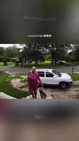 #funnymoments #funnytiktok #funnyvideoscomedy #funnycomedy #funnypets 