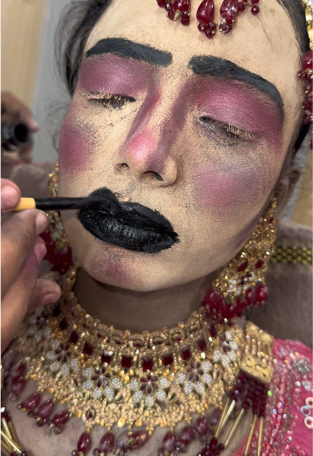 Trending Makeup Tutorial 