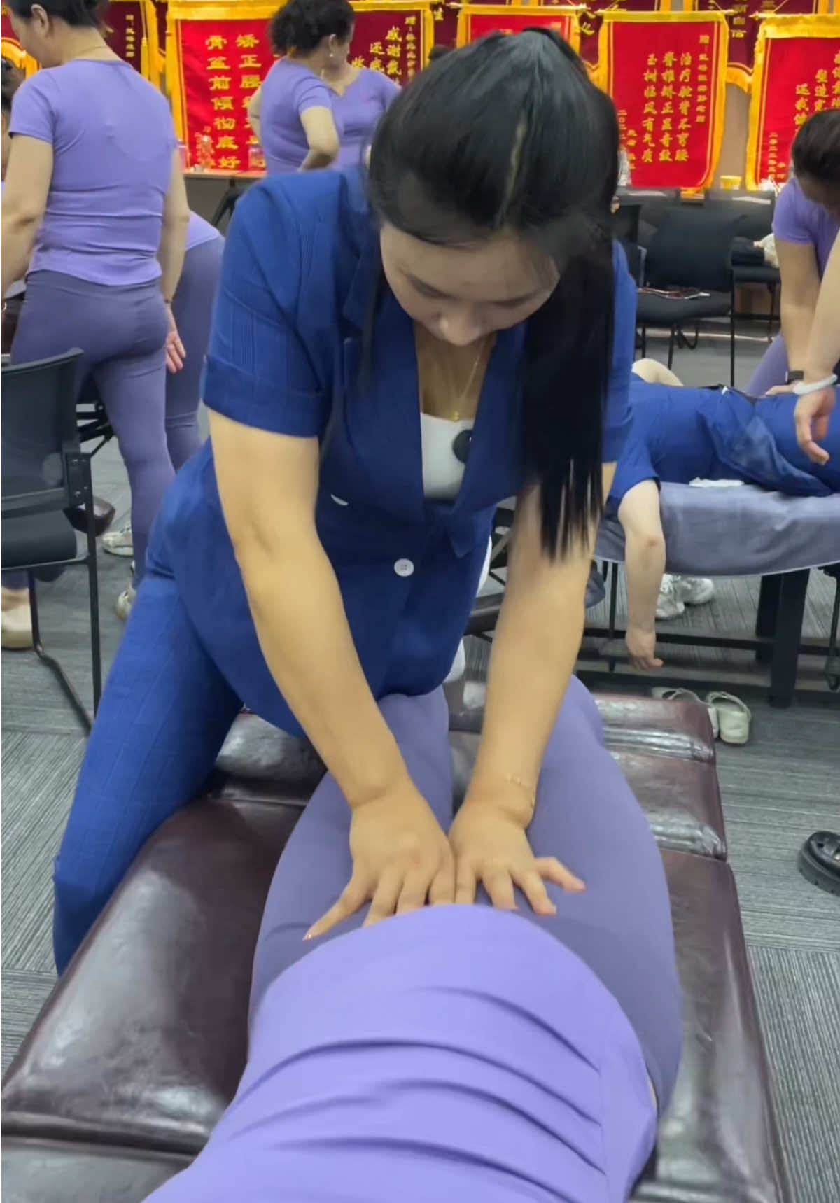 Dạo này chị em quan tâm đến bộ môn nắn chỉnh này quá. Đang phân vân không biết có nên cho vợ đi cập nhật bộ môn này không?