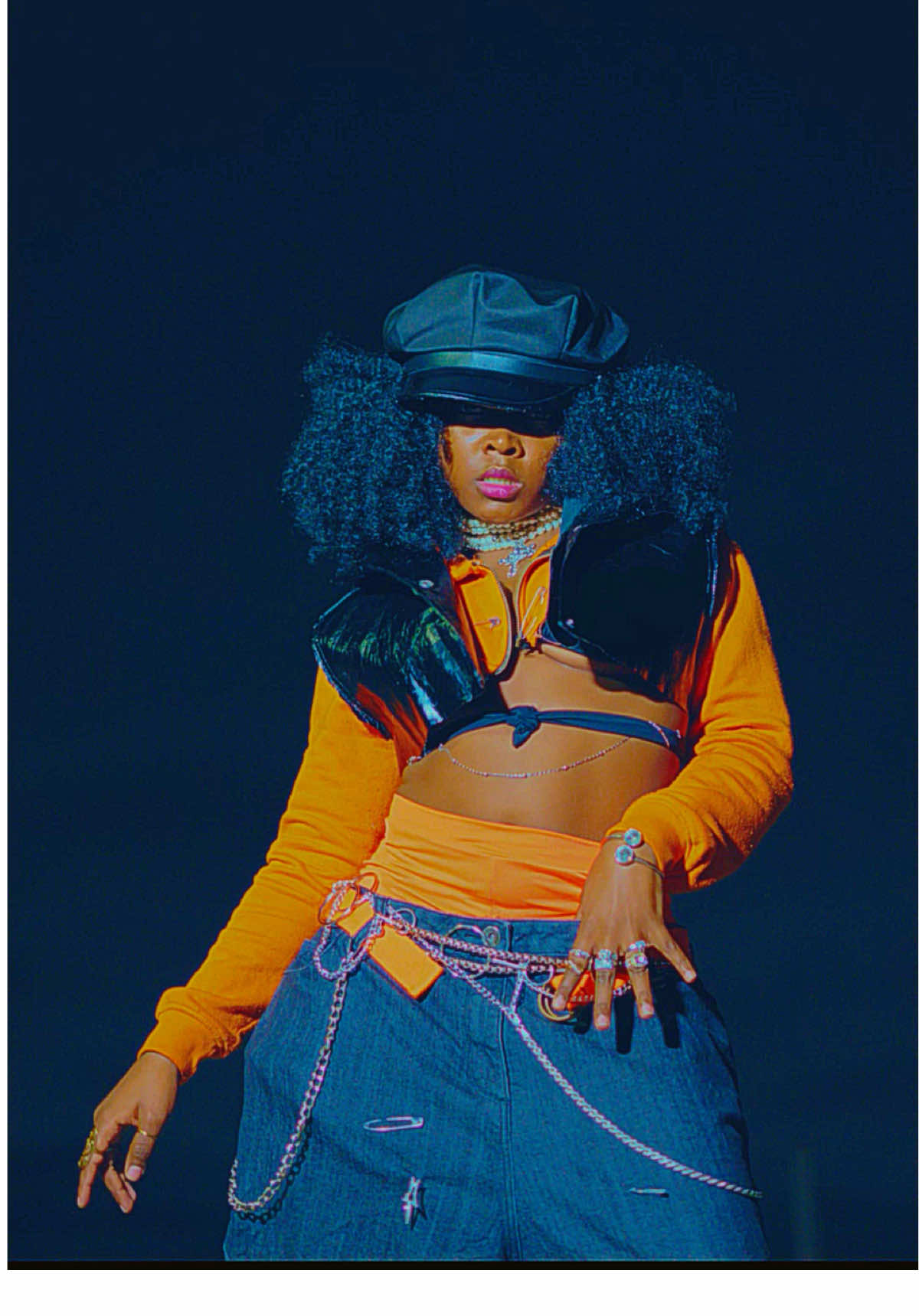 Hot Body🥵🧡🧡 +1 to Me 🎂  #salimesta  @Ayra Starr ⭐️  🎥; @SAME 24 HOURS¡  #hotbody #newmusic #fypシ゚ #ayrastarr 