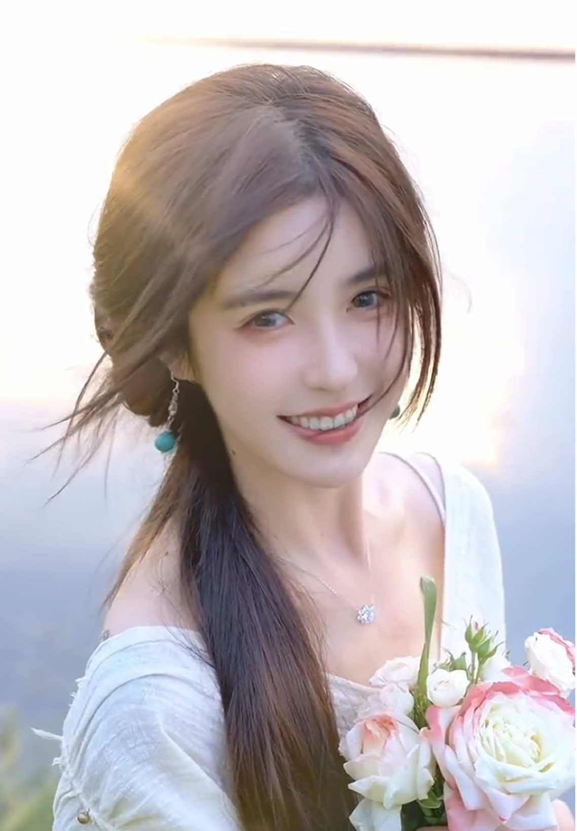 #xuhuong #gaixinh #thinhhanh #vairal #cute #girl #girls #foryou #phoidoxinh #trendingsong #trending #fashion #giaitri #video 