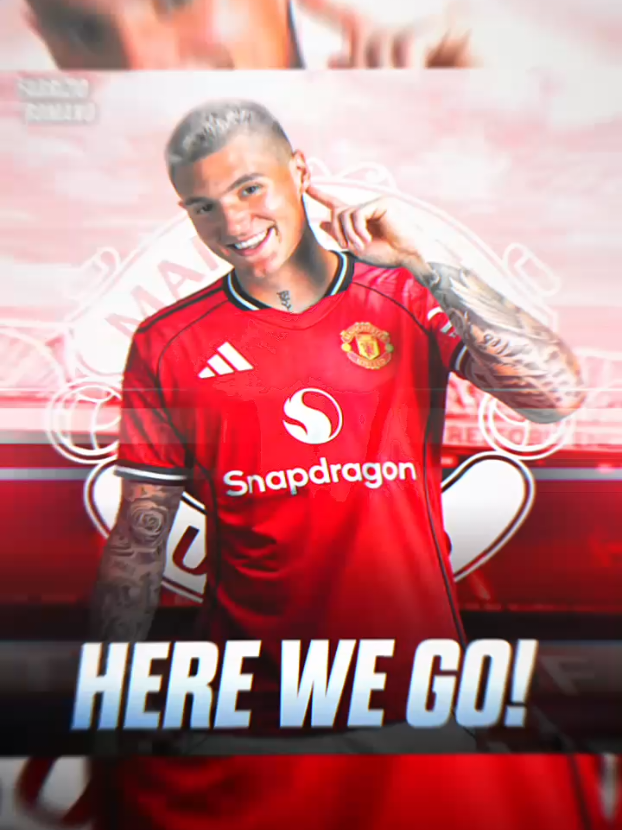 🚨 𝐇𝐄𝐑𝐄 𝐖𝐄 𝐆𝐎! Manchester United sepakat untuk merekrut Benjamin Šeško dari Leipzig! 💣 Kesepakatan antar klub tercapai dengan RB Leipzig senilai €76,5 juta plus tambahan €8,5 juta, paket senilai €85 juta. Šeško menyetujui persyaratan hingga 2030 setelah ia menegaskan pada hari Selasa bahwa ia hanya menginginkan Man United, dan kini hal itu menjadi kenyataan. 𝐓𝐇𝐄 𝐒𝐀𝐆𝐀 𝐈𝐒 𝐎𝐕𝐄𝐑. 𝐒𝐄𝐒𝐊𝐎 𝐈𝐒 𝐑𝐄𝐃. [@fabrizioromano] #manchesterunited #breakingnews #benjaminsesko #fabrizioromano #herwego #xyzbca #trending #fyp 