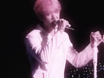 ib: @✷ ⭐️ forever my favorite stage #baekhyun #백현 #exo #kpop #trend #viral #edit #exol #fyp  baekhyun exo kpop edit un village stage performance like sugar on my tongue city lights 