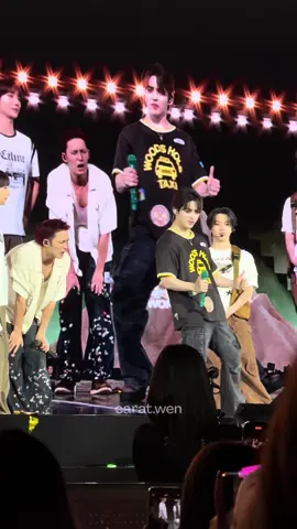 this cute caratbong time with coups during 17RH Bangkok~ HBD COUPS! 🍒🤭 #scoups #seventeen @SEVENTEEN 