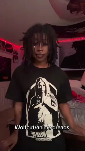 #wolfcut #wolfcutlocs #locs #animehair #animelocs #alt 