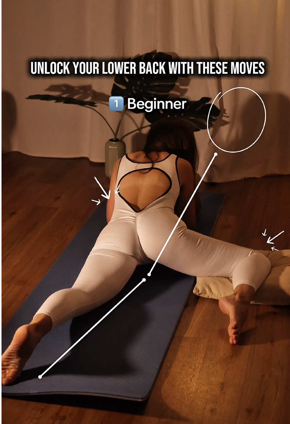 Tag the person you’d want to try this with💪🏼❤️ **This video was created for educational purposes and aims to inform women about the importance of at-home exercises for lower back health and hip mobility.