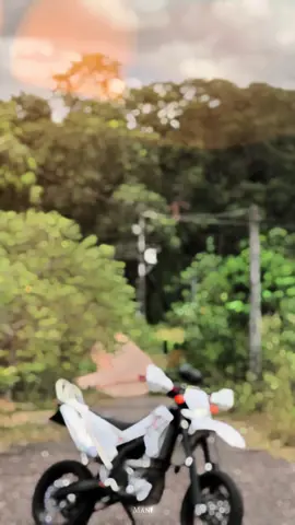 ඇත්තටම නුඹයි දන්නේ, මා ගැන 🥺🤍🫶 #Wrx #BJD4929 #wrxvideo #japanbike #14promax #spinriders🇱🇰 #CapCut #wrxforsale #whityy 