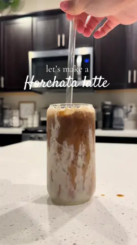 horchata latte 🤍🤍 #coffeetok #nescafe #coffeeasmr #coffeebar #coffeeathome #coffeerecipe #horchatalatte #coffeeoftheday