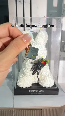 ⭐️⭐️My Little Star My incredible daughter Whenever you feel unworthy, remember, you are priceless. Whenever you feel unloved, remember, you are cherished beyond measure. Remember whose daughter you are. With all my love 🫶🏻❤️#lovegift #necklaces #tiktokmademebuyit #backtoschool #booknecklace #dadanddaughter #baby #fypage #jewelrytiktok #surprise 