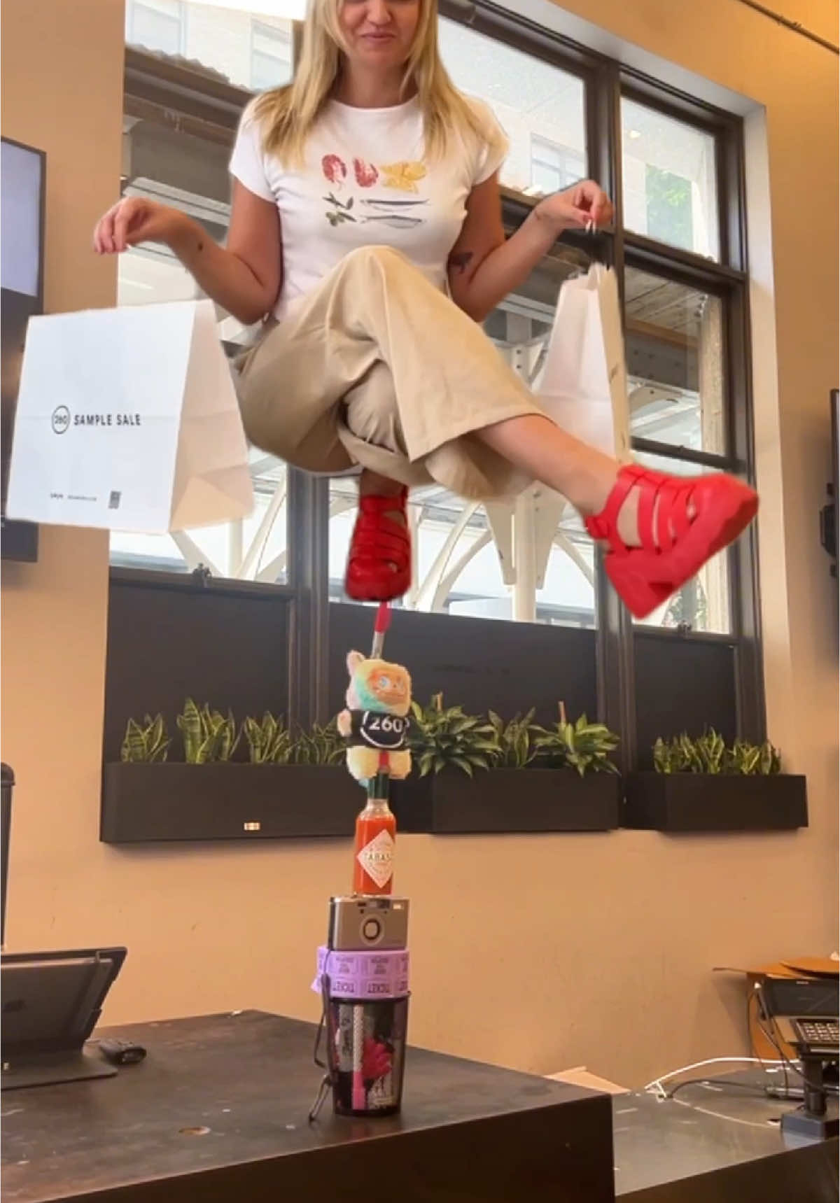 Balancing life is always easier with our SoHo stores🛍️👠 Save BIG at our SoHo locations 📍148 Lafayette St. and 📍477 Broome St. for surprise discounts on some of your favorite brands🤍 #260 #samplesale #nyc @ella 