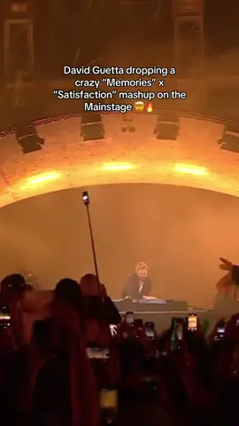 #fyp #electronicmusic #tomorrowland2025 #tomorrowland #davidguetta 